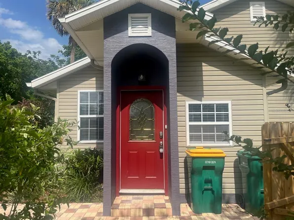 250 E 20th Ave, Mount Dora, FL 32757