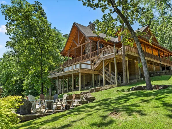 1625 Canadian Dr, Scroggins, TX 75480