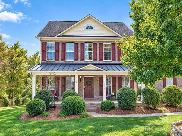 330 Drake Park Ave, Fort Mill, SC 29708