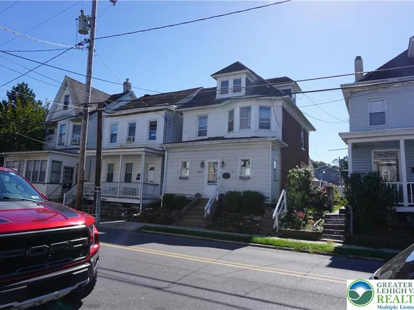 1074 W Berwick St, Easton, PA 18042