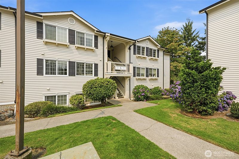 3rd image of 12404 E Gibson Road #L306
