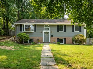 6002 River Rd, Bethesda, MD 20816