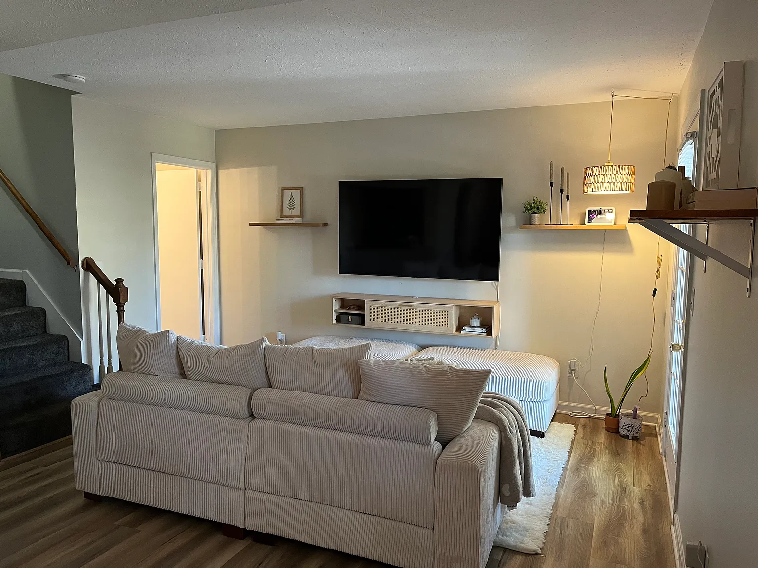 2 bed, 1.5 bath, 960 sqft, $1,750 — Photo 1