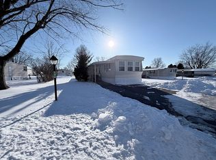 120 Starview Blvd Unit 54, Mount Wolf, PA 17347