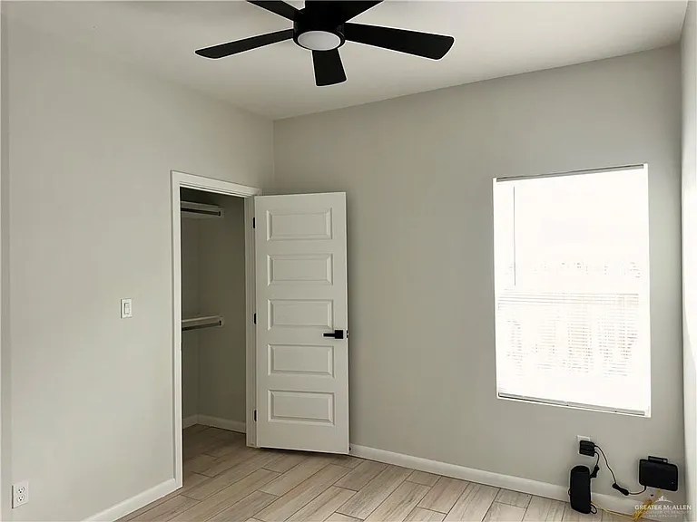 1019 N Clarence Ave #4 — Photo 9