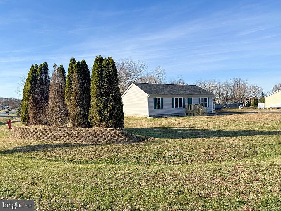 18558 Oak Rd, Bridgeville, DE 19933 | Zillow