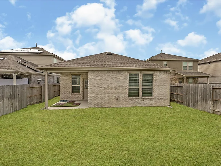 21127 Dolphin Bay Ln — Photo 25