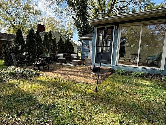 5th image of 1939 Fulton Dr