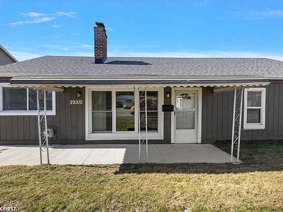 3rd image of 29315 Taylor St