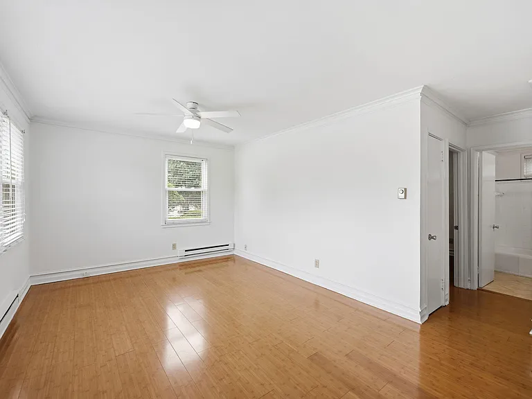 635 Daniels St #A — Photo 1