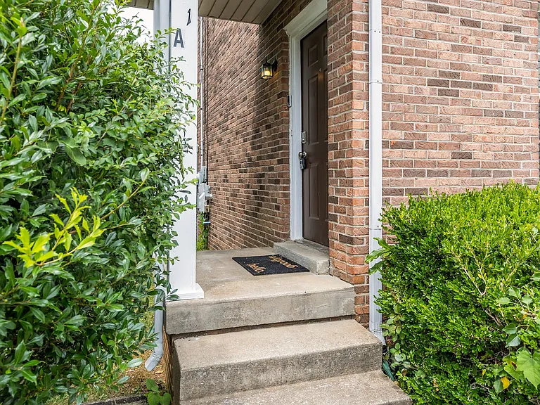 611 Doane Dr #A — Photo 4