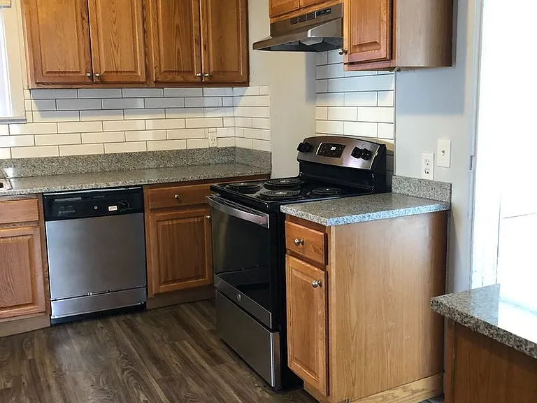 Knight Apartments and Sunlight Townhomes - located in historic downtown Greeley! — Photo 35