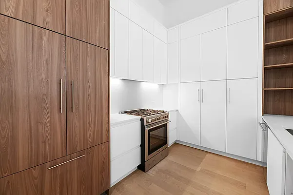 Rented by Living New York | media 79