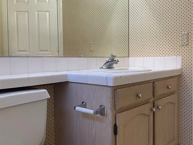 2312 Reddon Cir — Photo 12