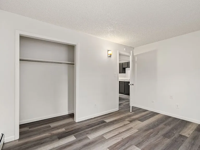 1931 11th Avenue — Photo 33
