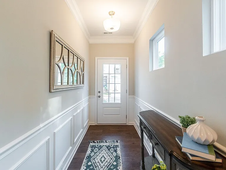 4016 Keeley Dr — Photo 2