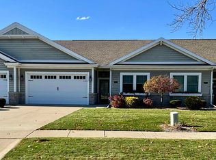 608 Breaker Cove Dr, Bay City, MI 48708