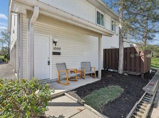 1000 E Crescentville Rd, Cincinnati, OH