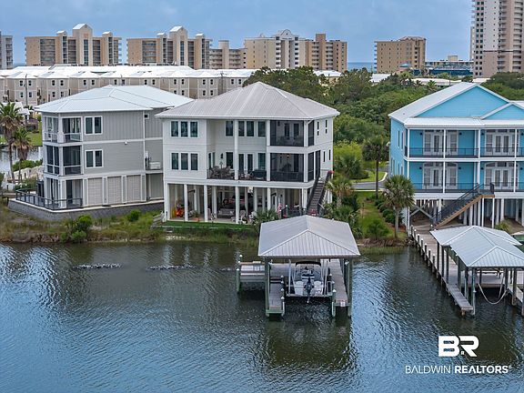 2nd image of 940 Heron Point Dr