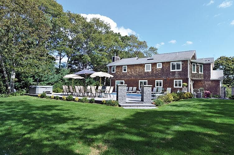 1st image of 55 Broidy Ln