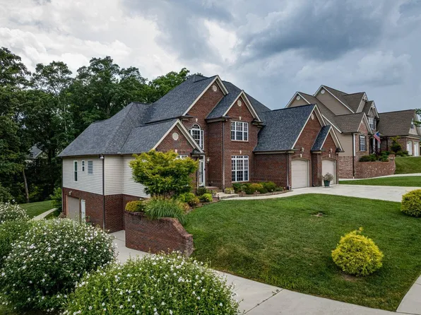556 Kashaya Ln, Soddy Daisy, TN 37379