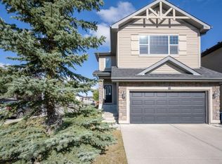 28 Kincora Glen Rise NW, Calgary, AB T3R 0B4