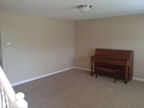 4th image of 4127 Stergen Dr