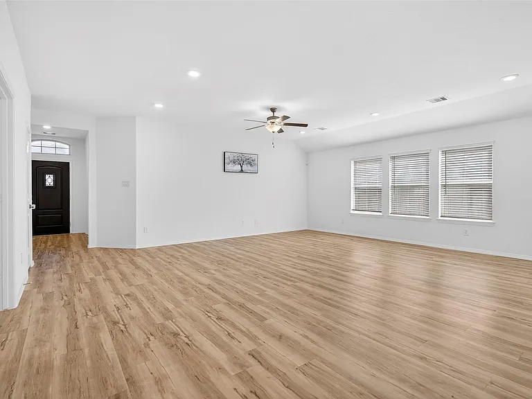 5402 Still Creek Ranch Dr — Photo 12