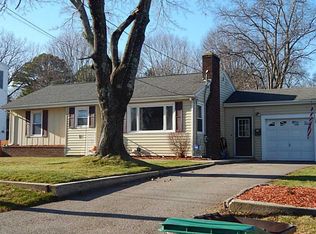 69 Bradley St, Woonsocket, RI 02895