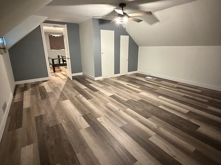 502 E Hancock St — Photo 3