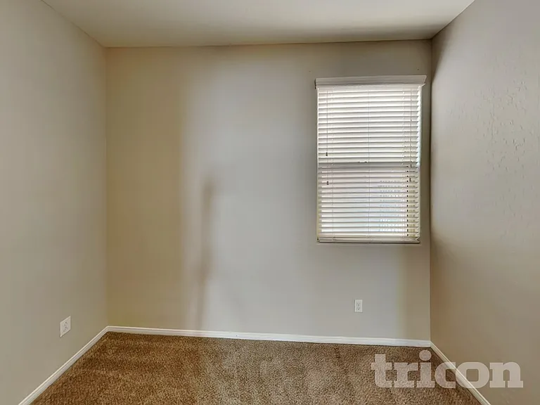 6410 Jacobville Ct — Photo 11
