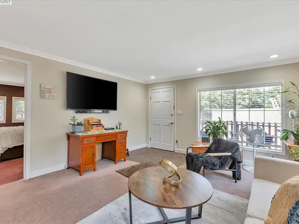 1467 Liberty Ct, San Jose, CA 95002