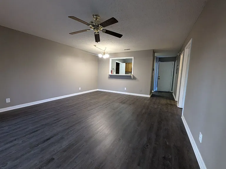 5021 Seven Pine Cir — Photo 6