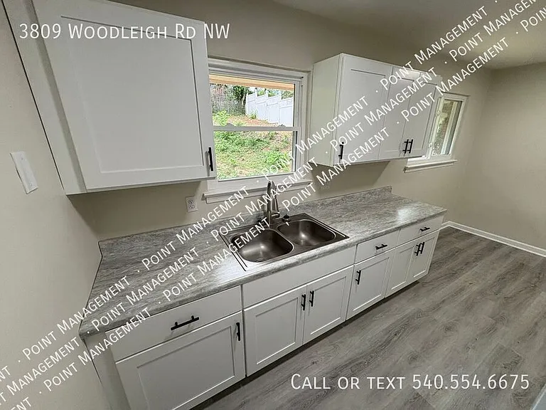 3809 Woodleigh Rd NW — Photo 9