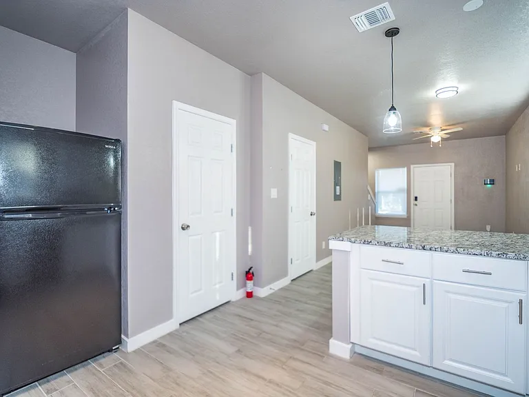 234 Gould St #101 — Photo 8