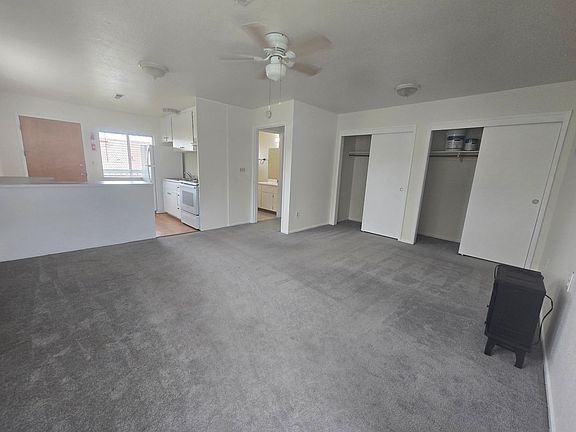 4th image of 2449 Cottage Dr #C