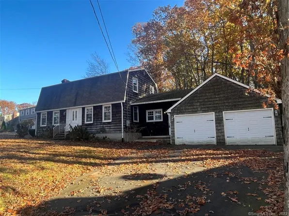 17 Fox Run Road, Farmington, CT 06085