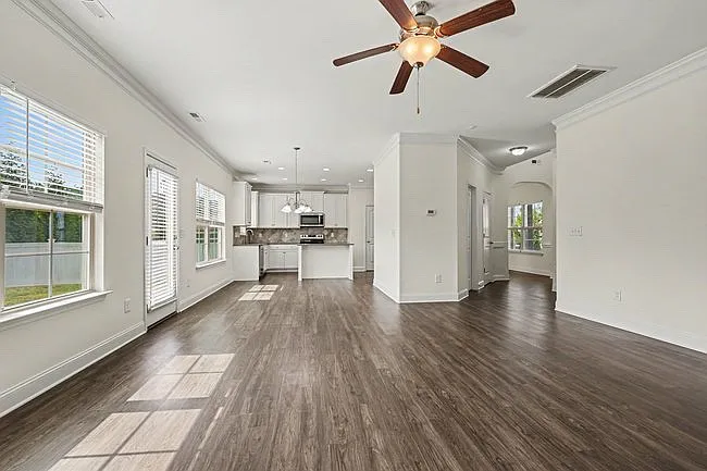 5614 Edgartown St — Photo 3