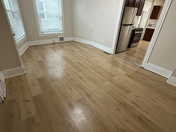 3rd image of 312 E Main St #1