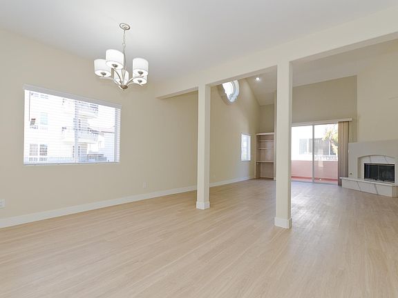 5th image of 1230 Wellesley Ave #306