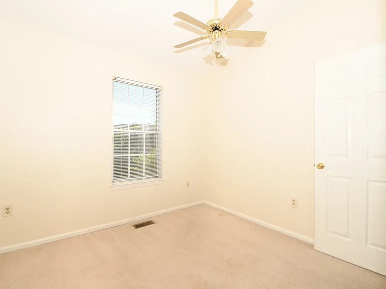 7802 Mistic View Ct — Photo 33