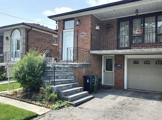 214 Fairglen Ave, Toronto, ON M1W1B1