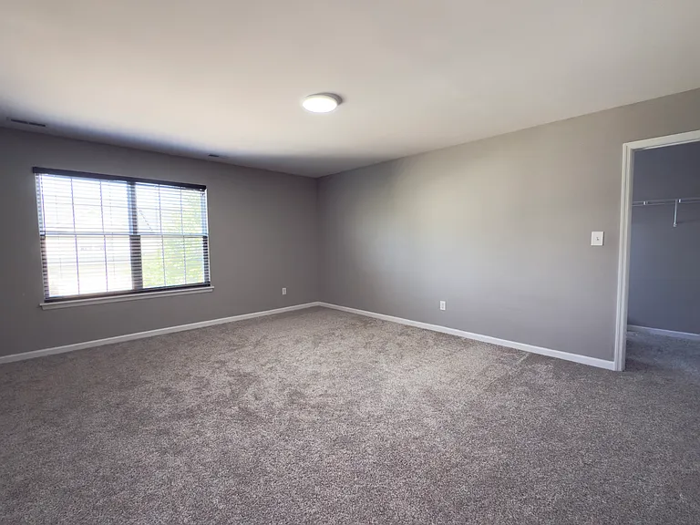 5585 Wavecrest Cir — Photo 12