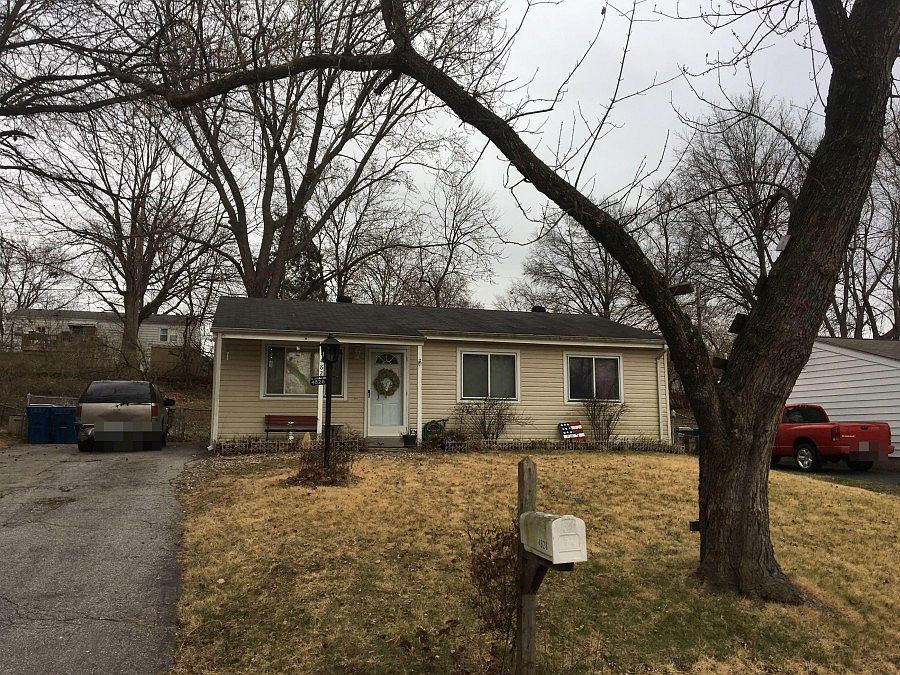 1st image of 4828 Rose Blossom Ln