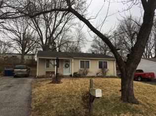 4828 Rose Blossom Ln, Hazelwood, MO 63042