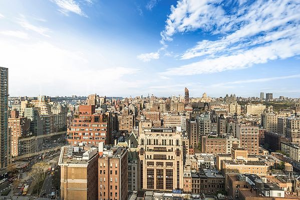 1st image of 2000 Broadway #Penthouse 1c