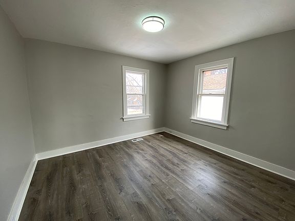 5th image of 8711 David Ave