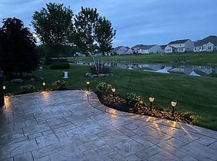 9044 Morgan Cir, North Ridgeville, OH 44039
