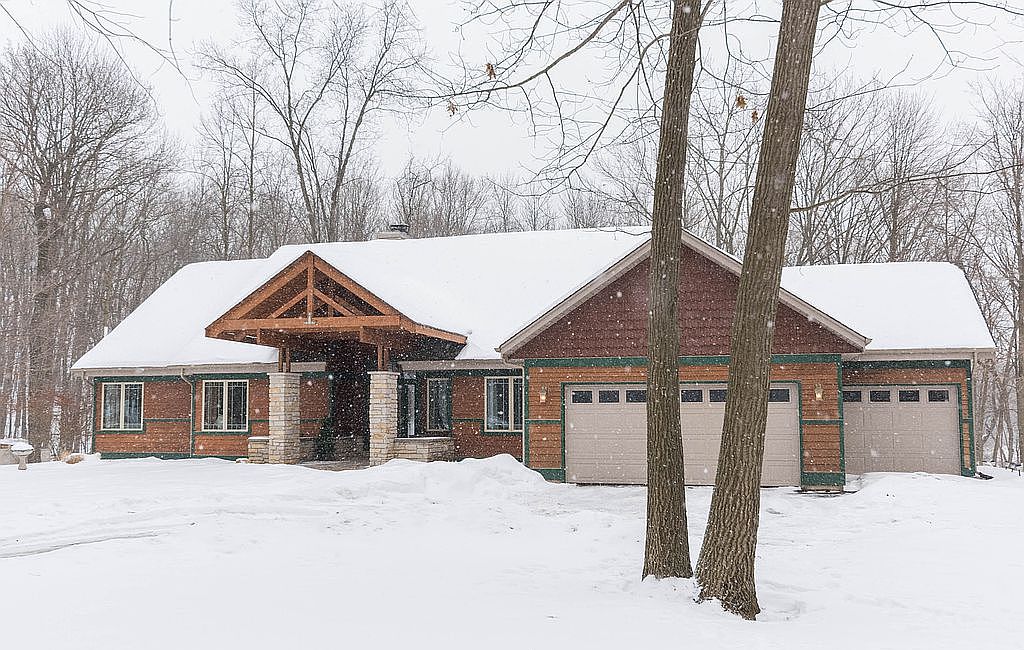 501 Bayberry Ln, Slinger, WI 53086 Zillow
