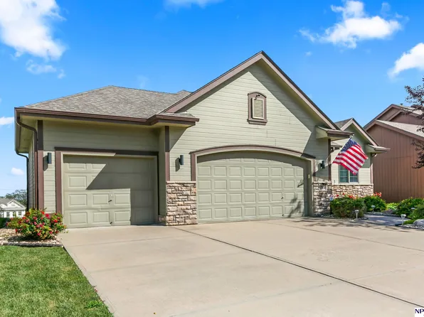 17210 Musket St, Omaha, NE 68136